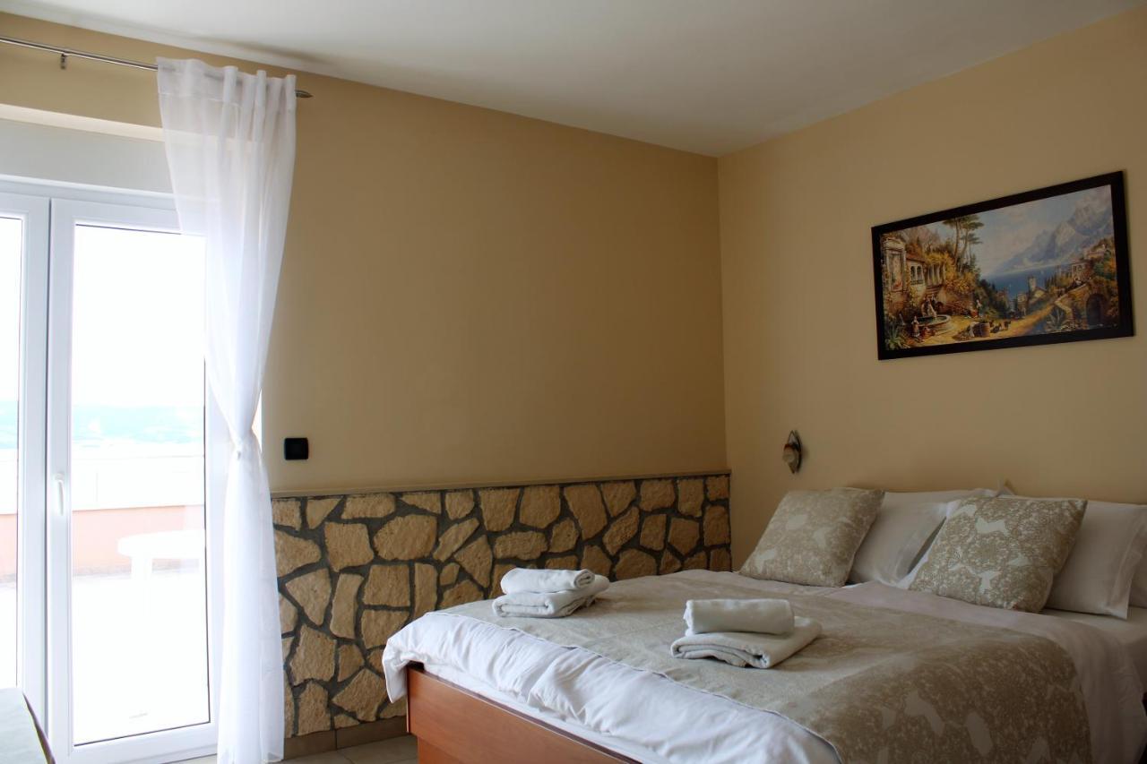 Dalmacija Omiš Exterior foto