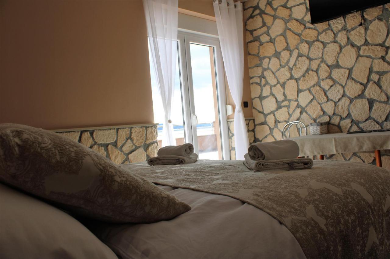 Dalmacija Omiš Exterior foto