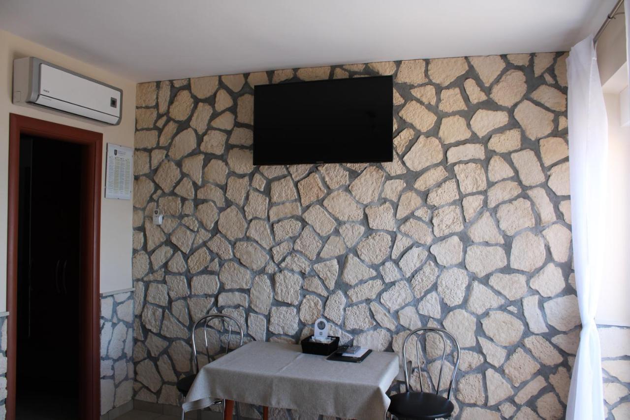 Dalmacija Omiš Exterior foto