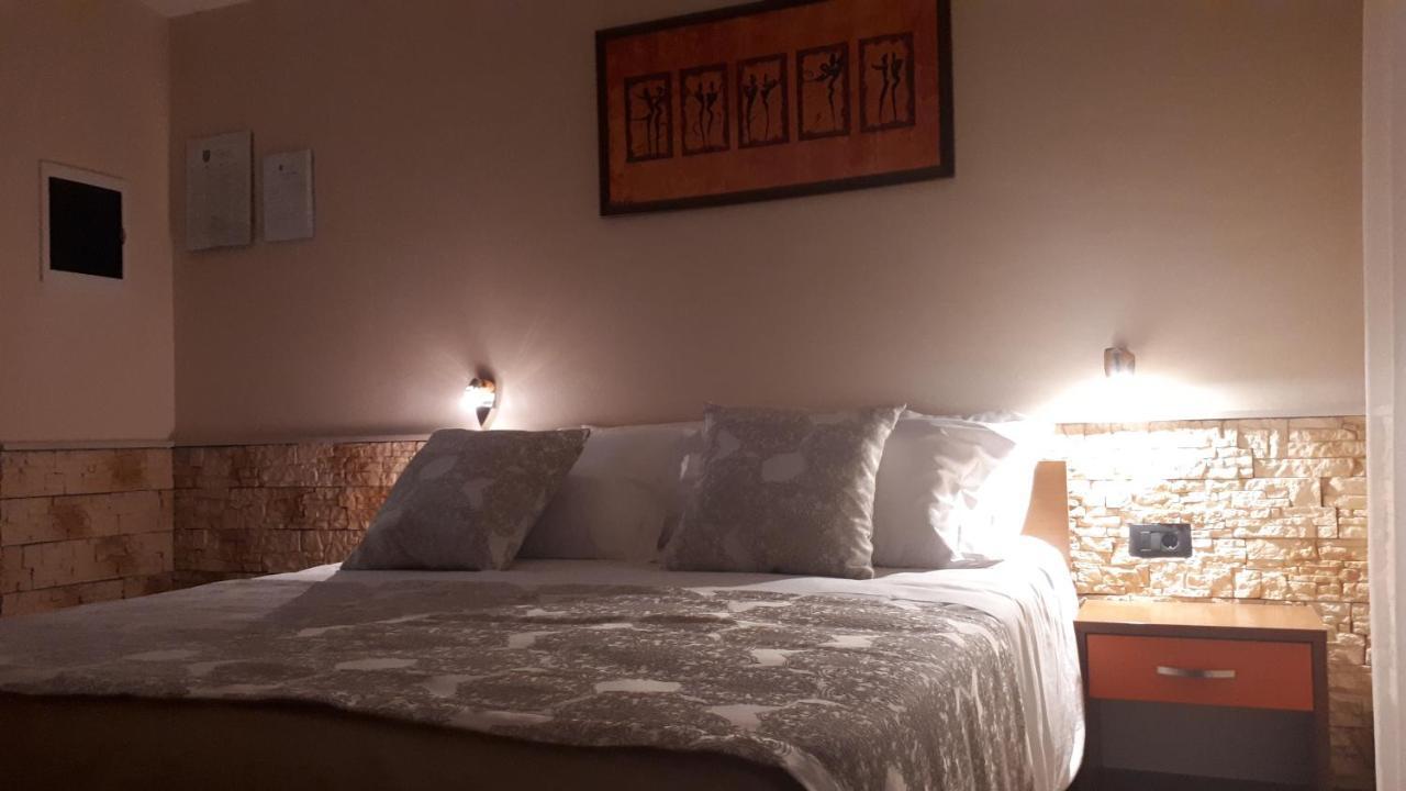 Dalmacija Omiš Exterior foto