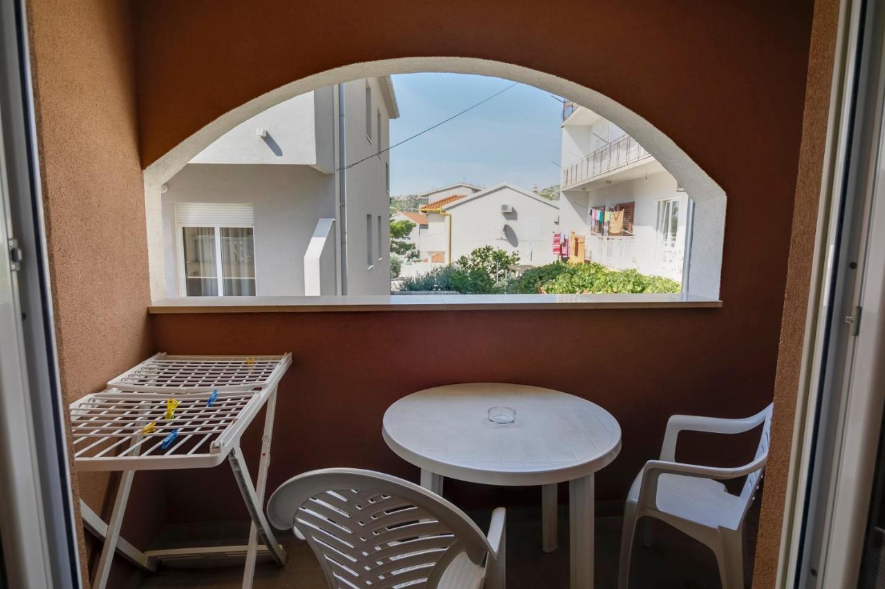 Dalmacija Omiš Exterior foto