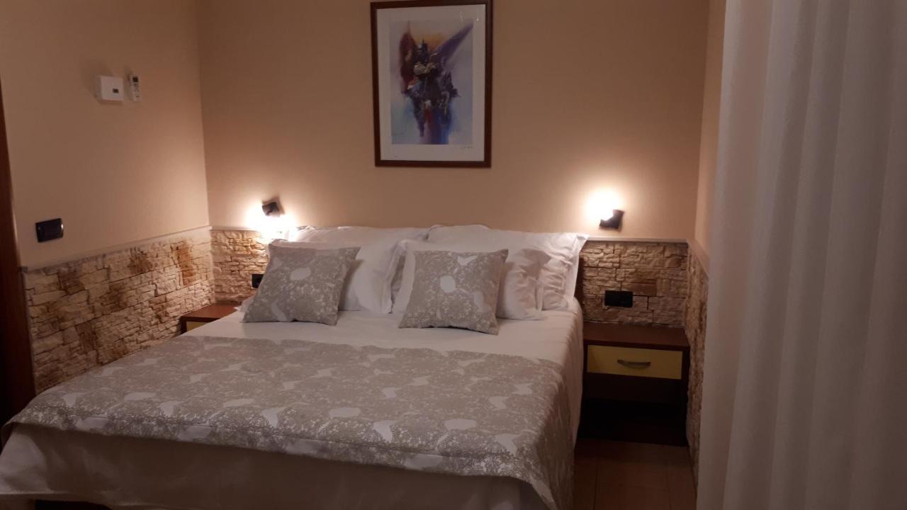 Dalmacija Omiš Exterior foto